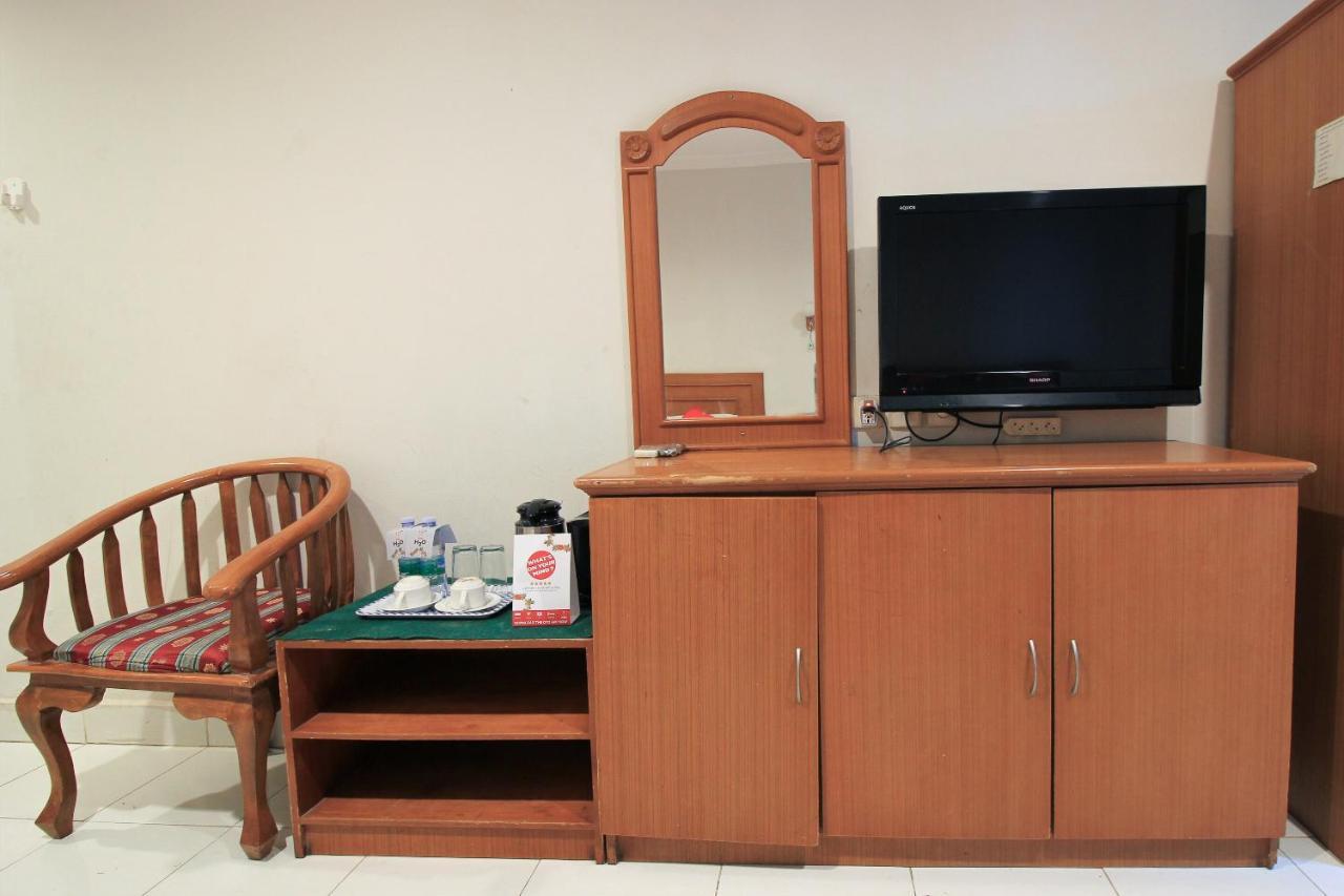 Oyo 717 Hotel Dharma Utama Syariah Pekanbaru Εξωτερικό φωτογραφία