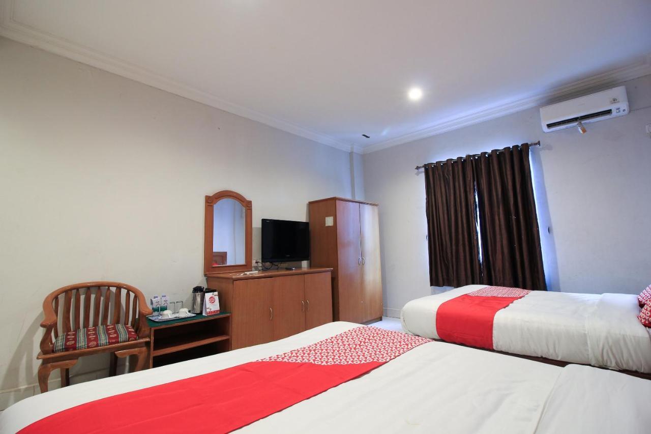 Oyo 717 Hotel Dharma Utama Syariah Pekanbaru Εξωτερικό φωτογραφία